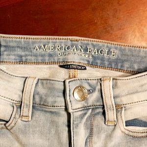 American Eagle High Rise Super Stretch Skinny Jean